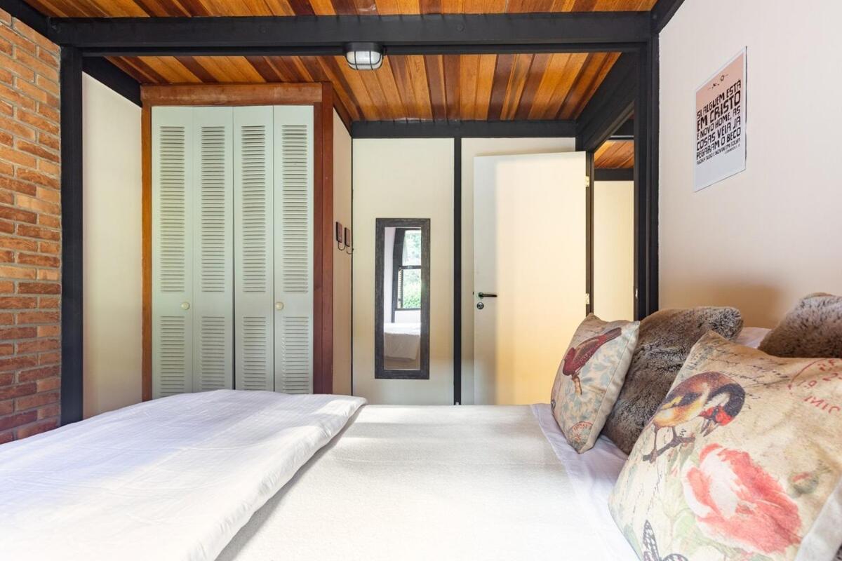 Em Terreno Amplo, Pet Friendly *