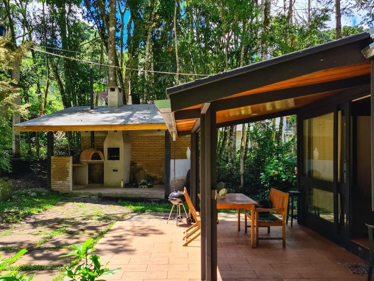 Em Terreno Amplo, Pet Friendly Campos do Jordão