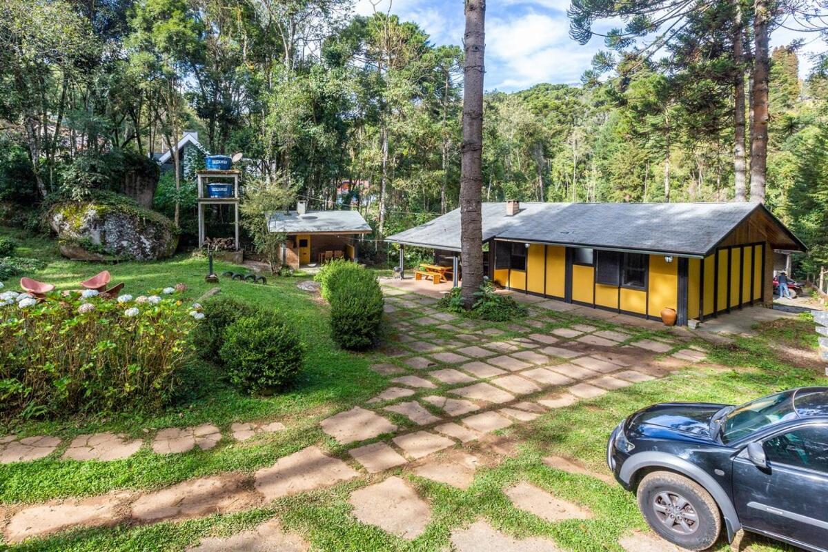 Em Terreno Amplo, Pet Friendly Casa de férias